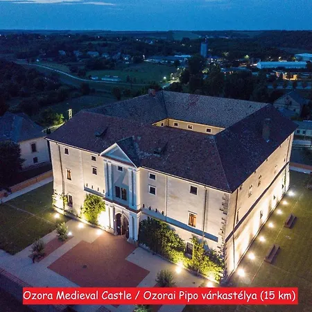 Maison Cirmi * Szabadhidveg